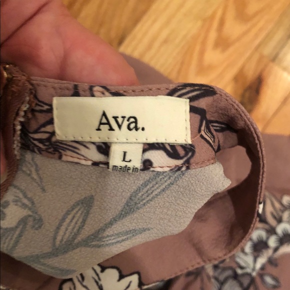 Ava Blouse NWOT - Picture 4 of 5